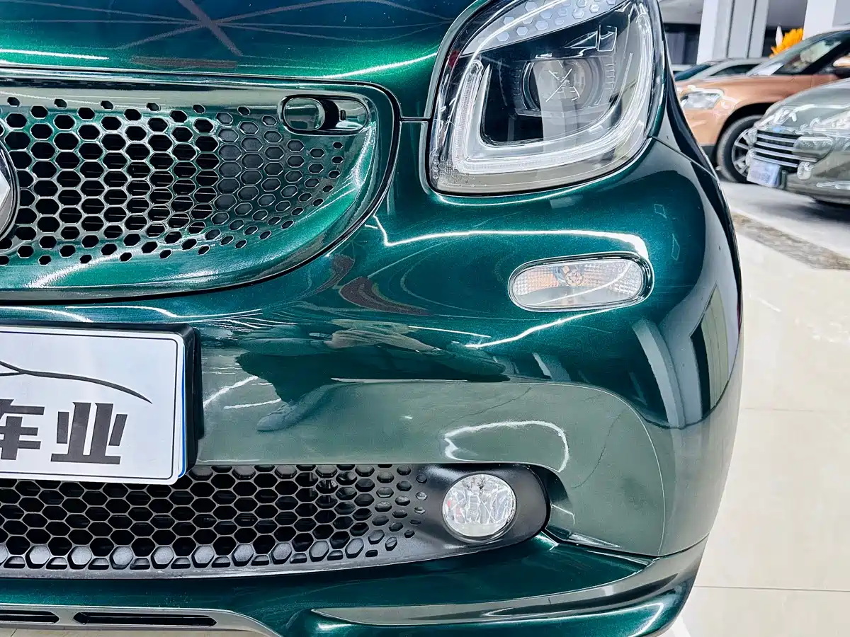 smart fortwo 2018 0.9T 66kW 20th Anniversary Special Edition China V фото 9