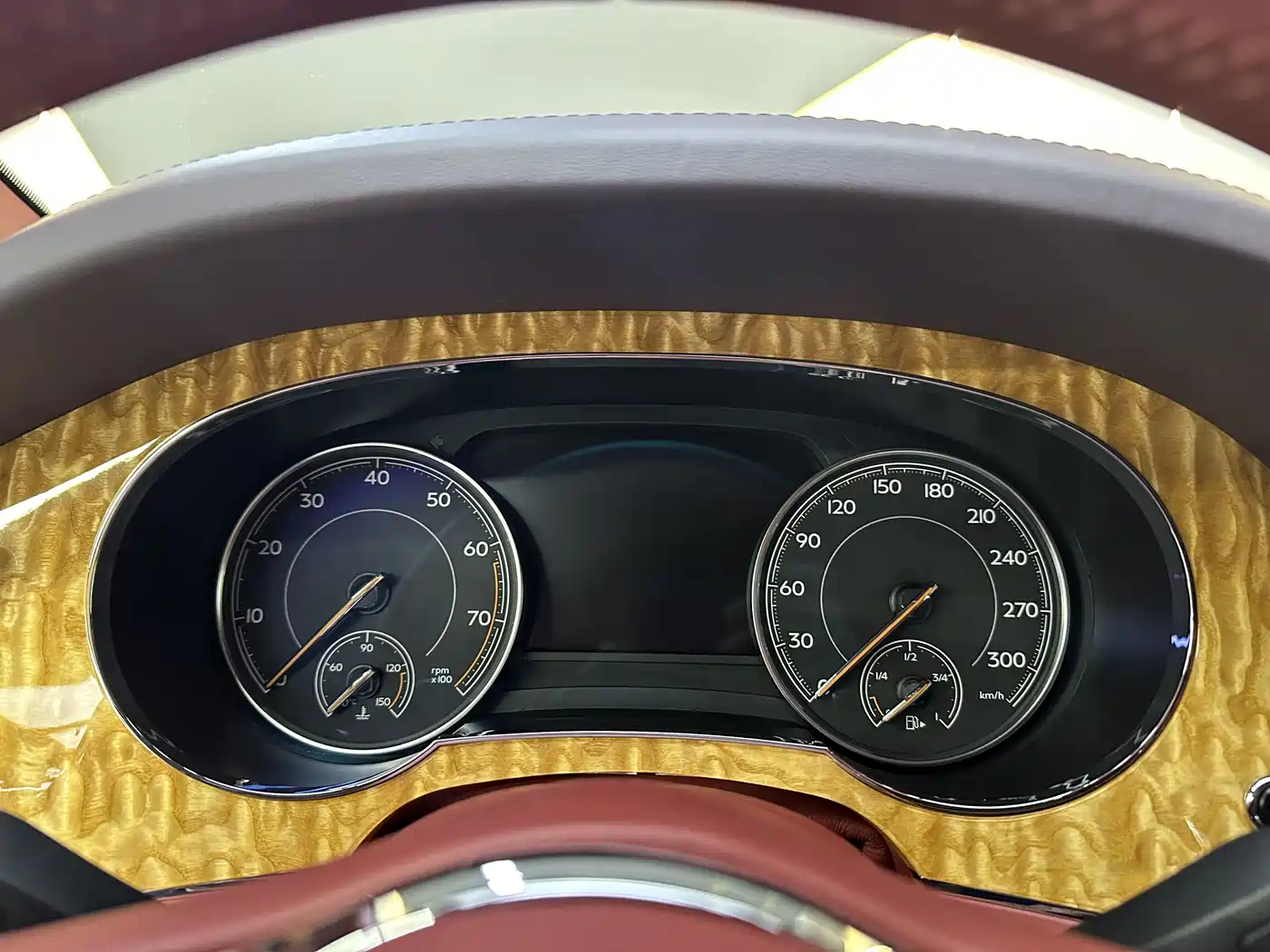 Bentley Bentayga 2017 2017 6.0T Standard Edition