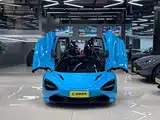 Photo 2 - McLaren 720S
