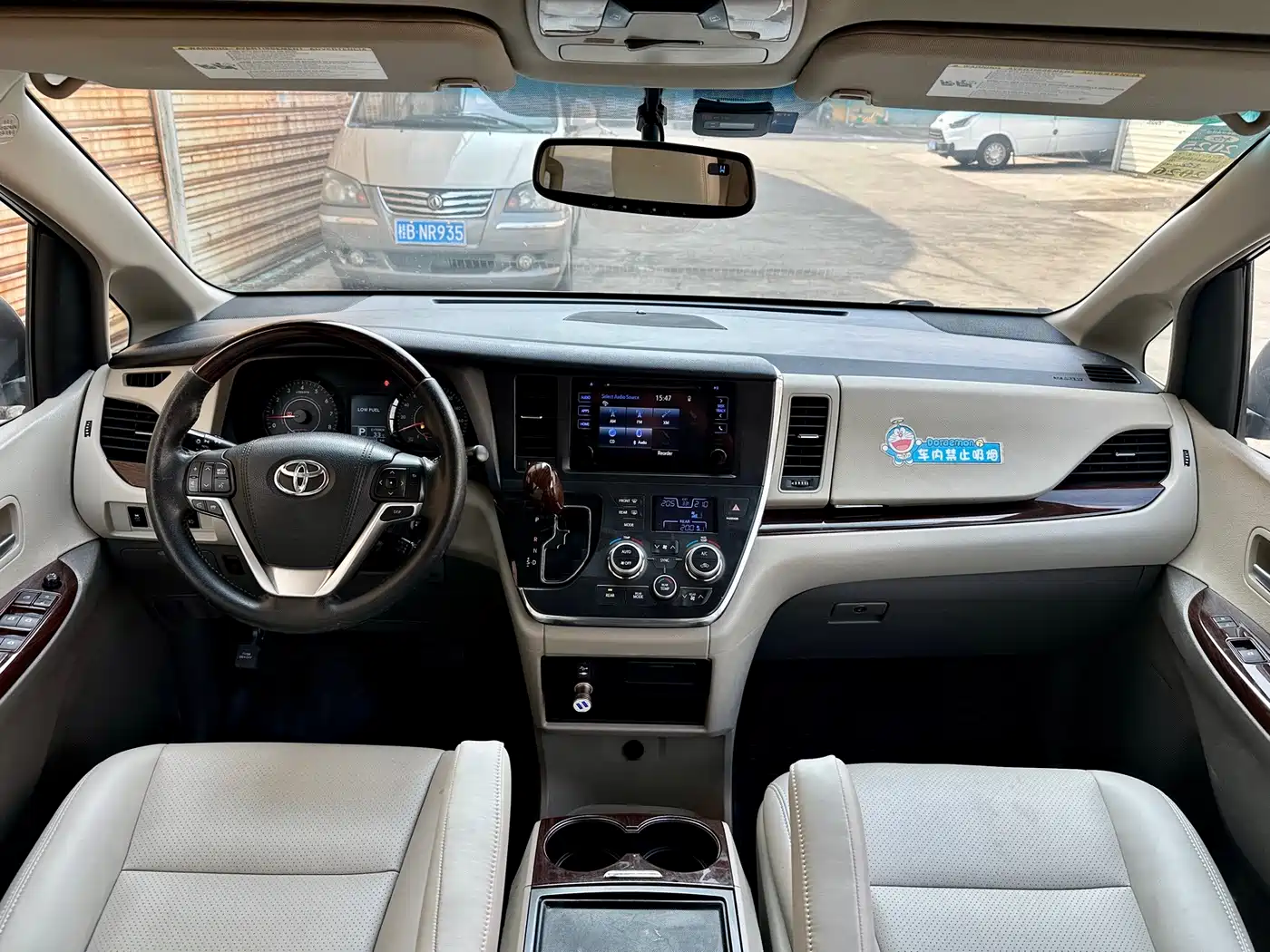 Toyota Sienna 2015 2015 3.5L 2WD LE