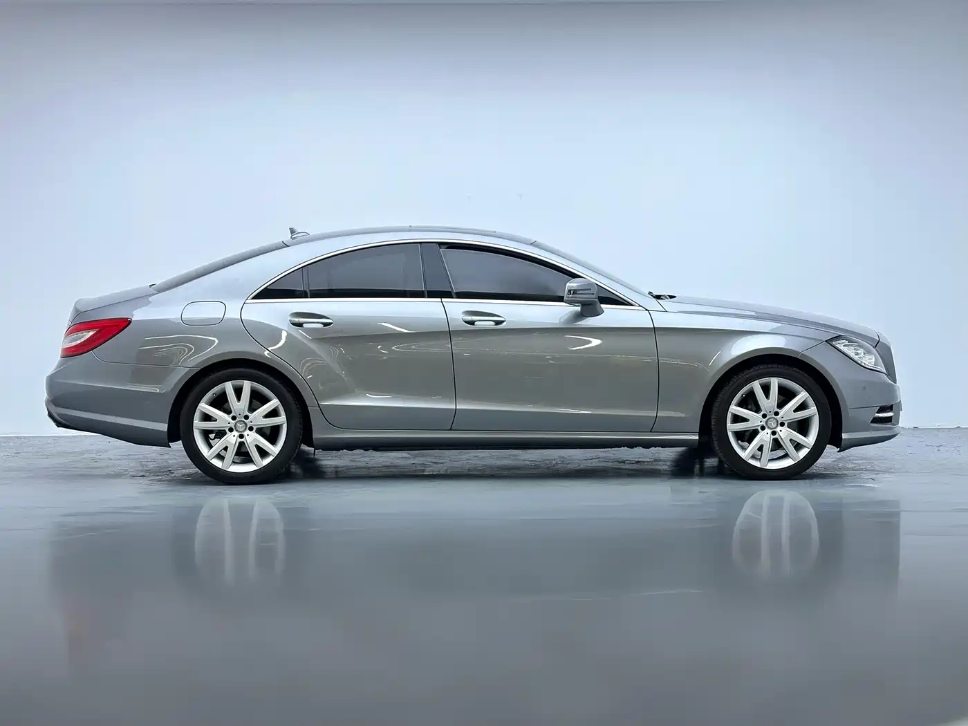 Mercedes-Benz CLS 2012 CLS 300 CGI фото 4