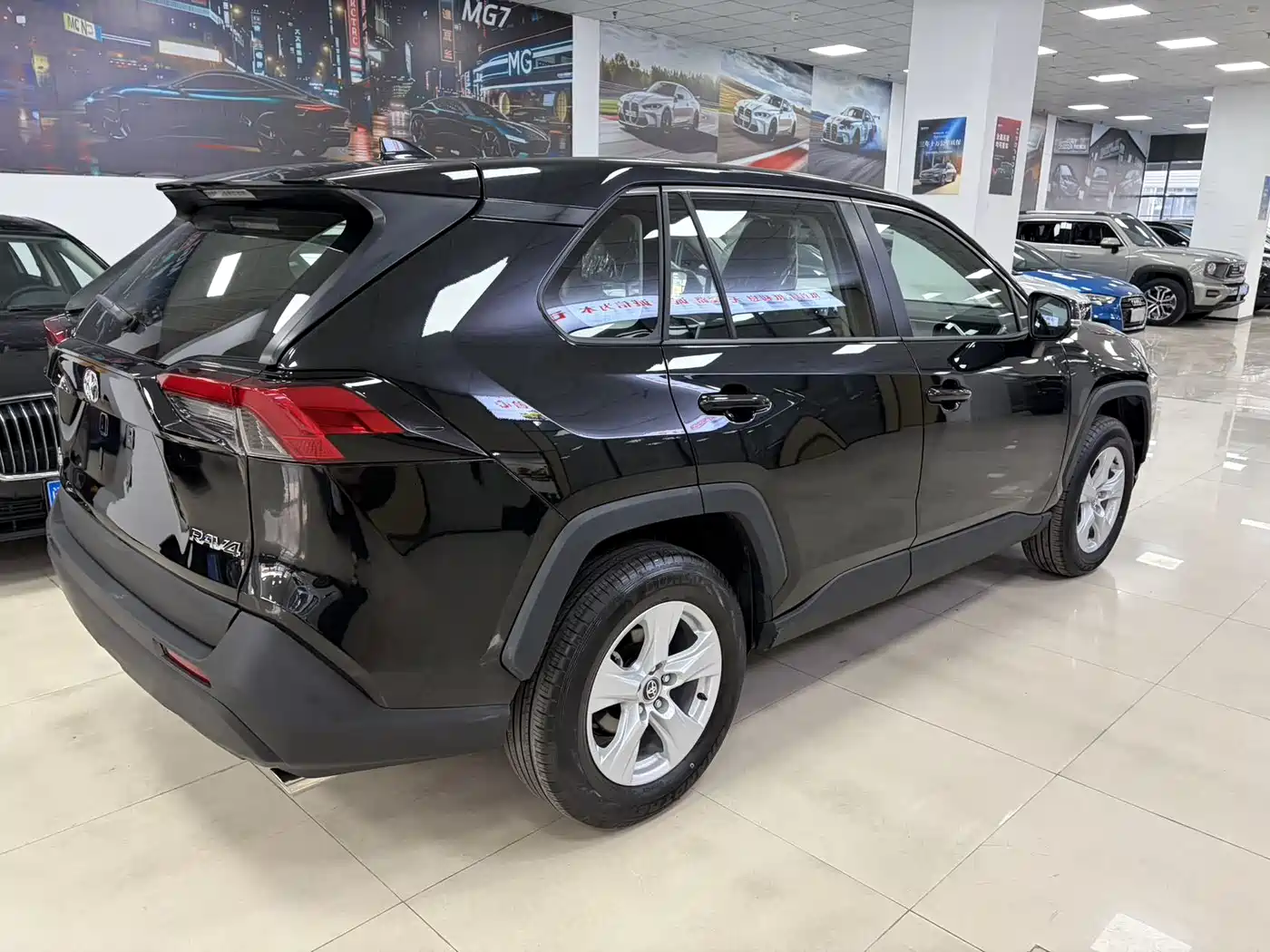 Toyota RAV4 Rongfang 2024 2.0L CVT FWD Urban Edition фото 6