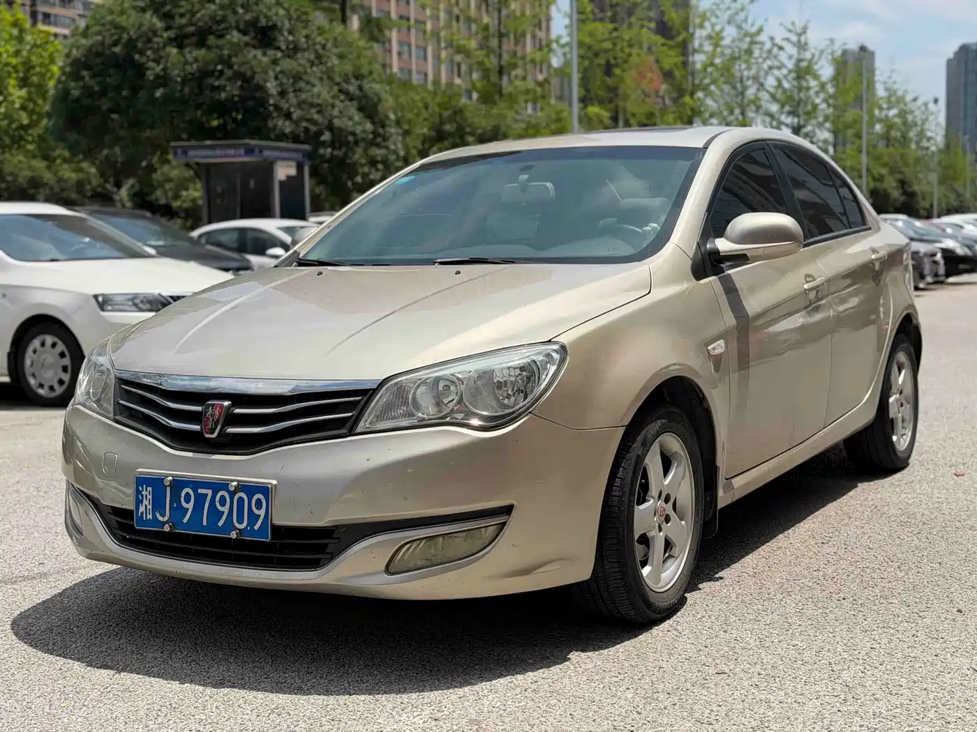 Roewe 350 2012 2012 1.5L Automatic New Year Value Edition