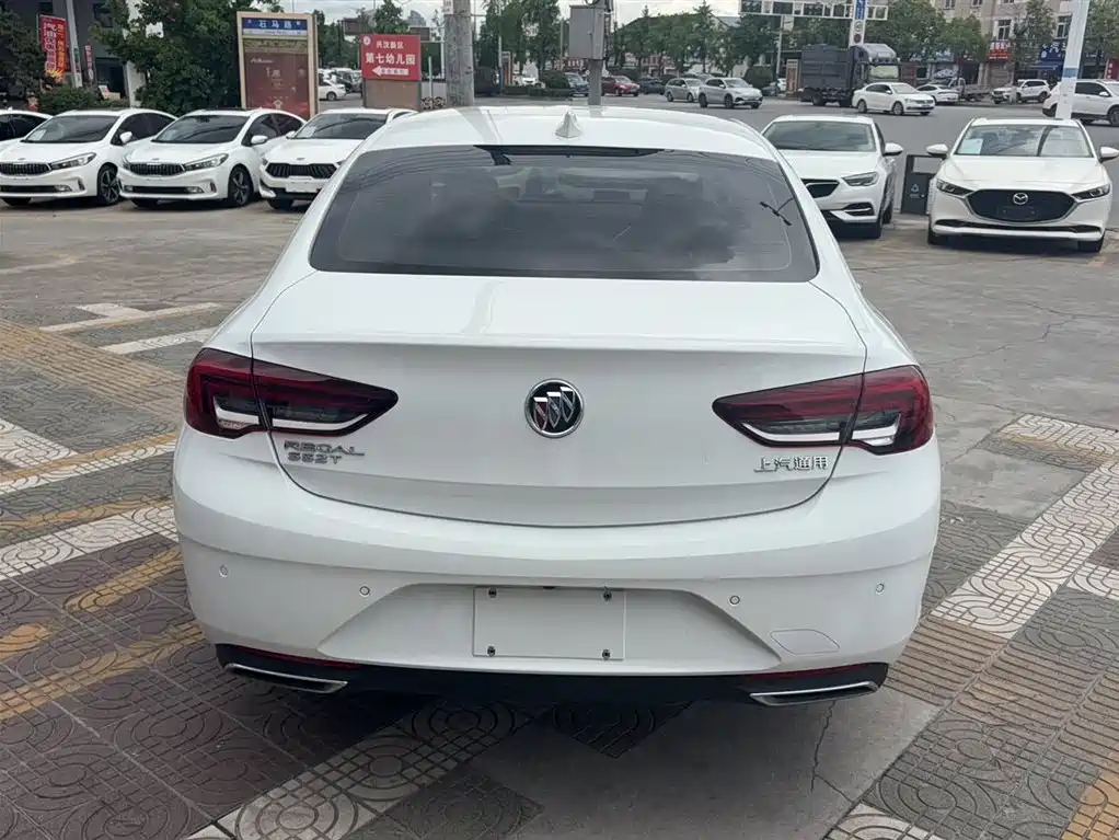 Buick Regal 2020 552T Elite фото 20