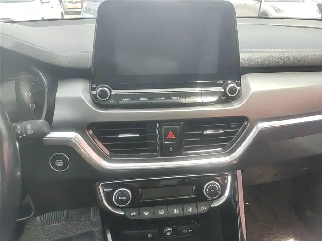 Kia Sportage 2018 2.0L Automatic Smart Luxury (China V) фото 13