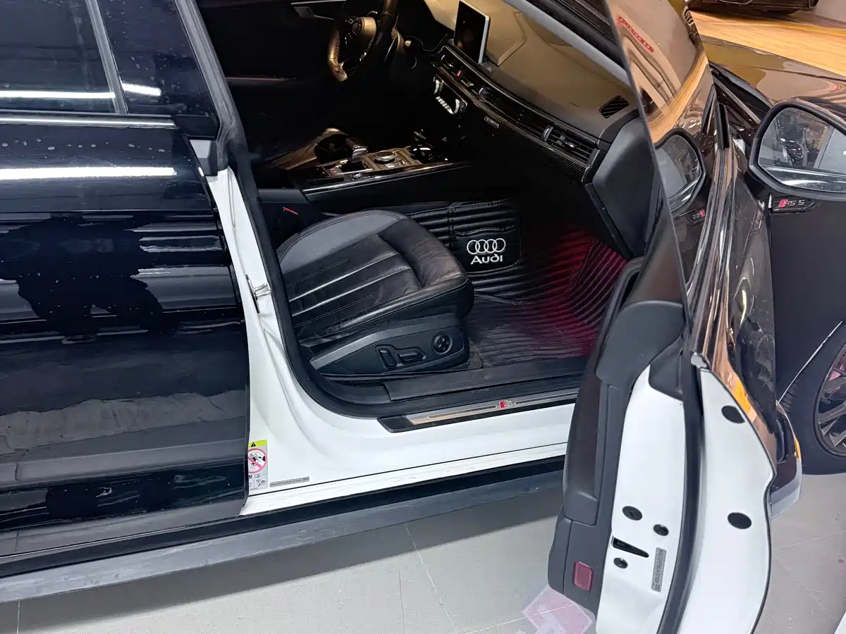 Audi A5 (Import) 2019 Sportback 40 TFSI Fashion фото 13