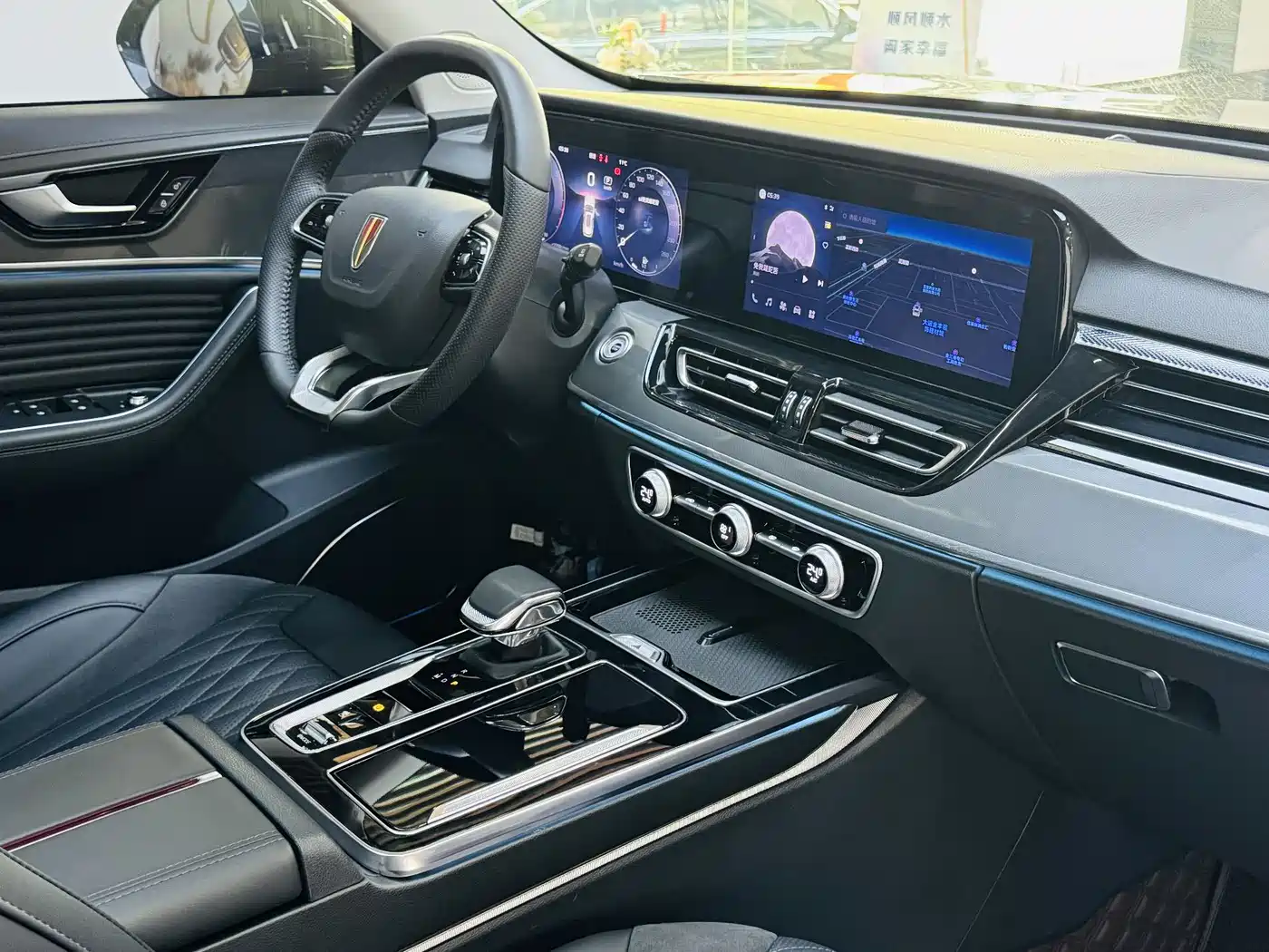 Hongqi HS5 2023 2.0T AWD Flag Enjoy Pro Edition фото 22