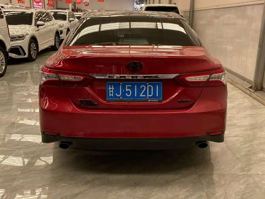 Toyota Camry 2018 2.0G Luxury Edition фото 5