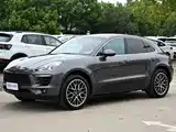 Photo 1 - Porsche Macan