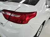Фото 8 - Geely Vision