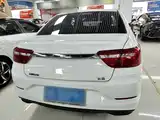 Фото 6 - Geely Vision