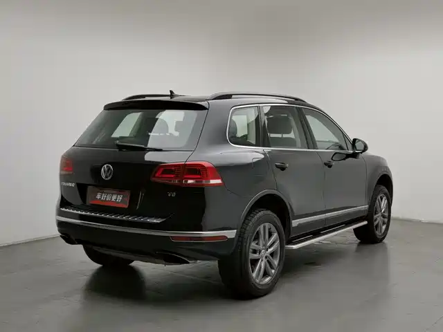 Volkswagen Touareg 2017 3.0TSI Explorer Edition — фото 2