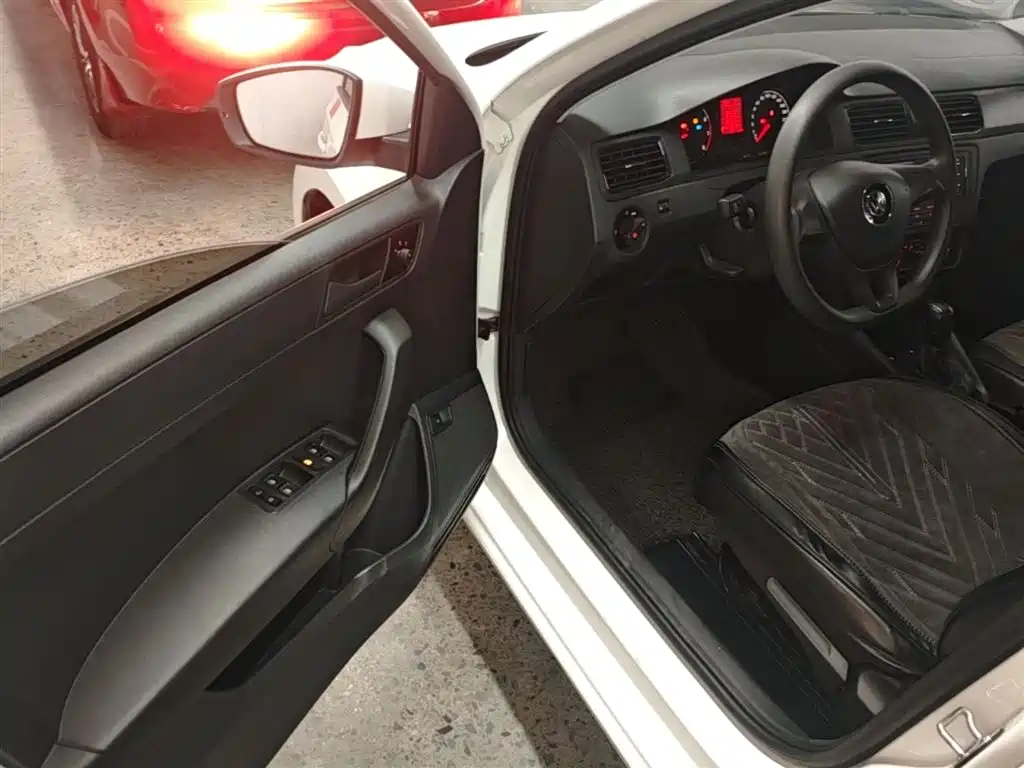 Volkswagen Santana 2019 1.5L Auto Trend Edition China VI фото 16