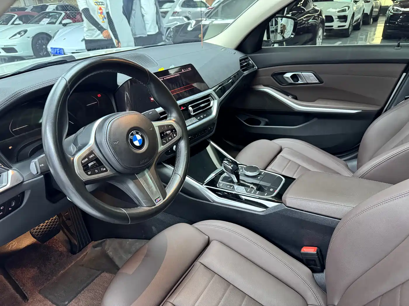 BMW 3 Series 2021 320Li M Sport Package фото 5