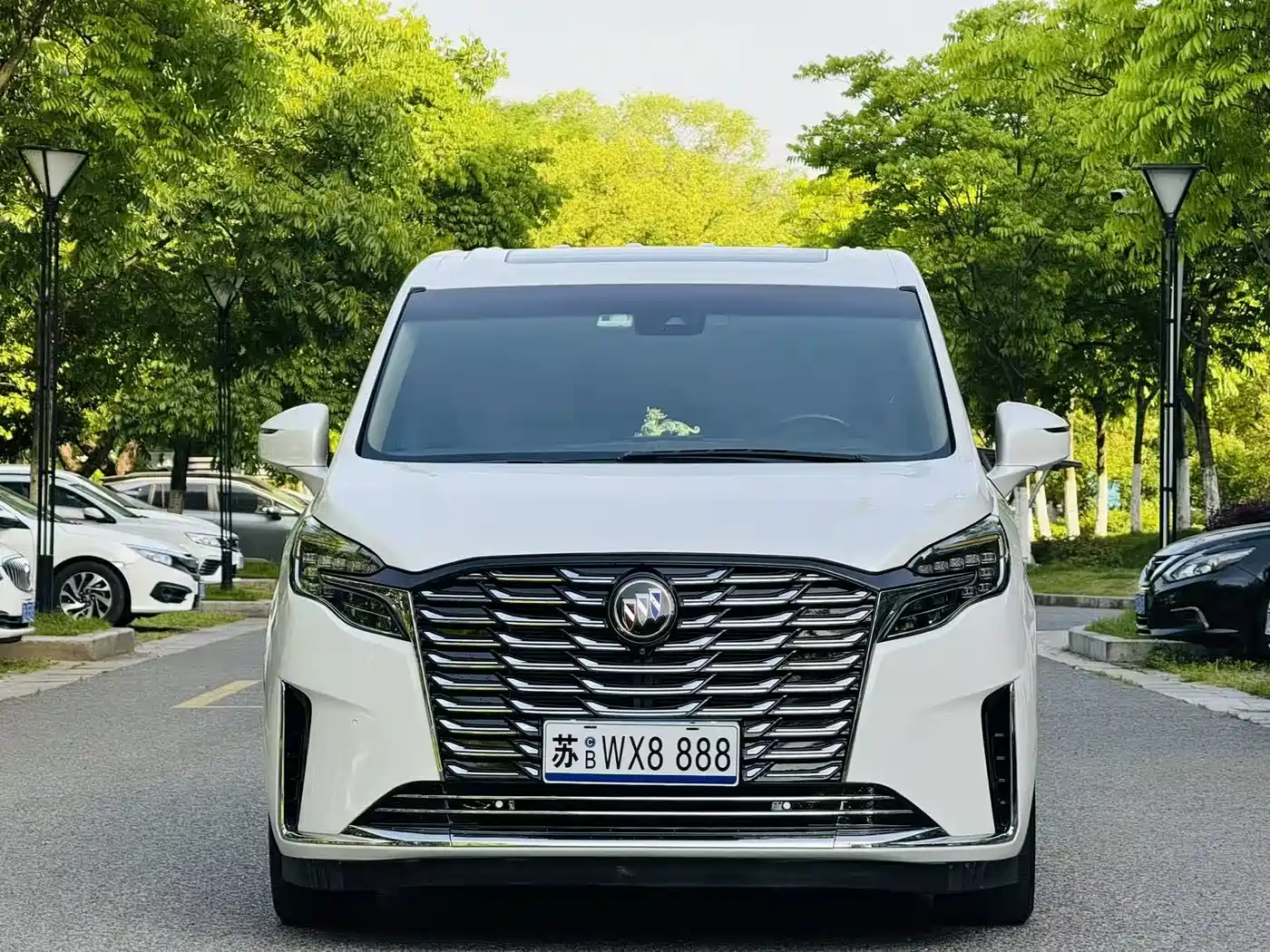 Buick GL8 2021 ES Landlord 653T Smart Luxury фото 2