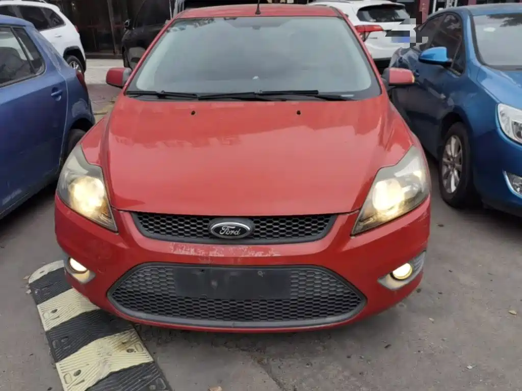 Фото 3 - Ford Focus