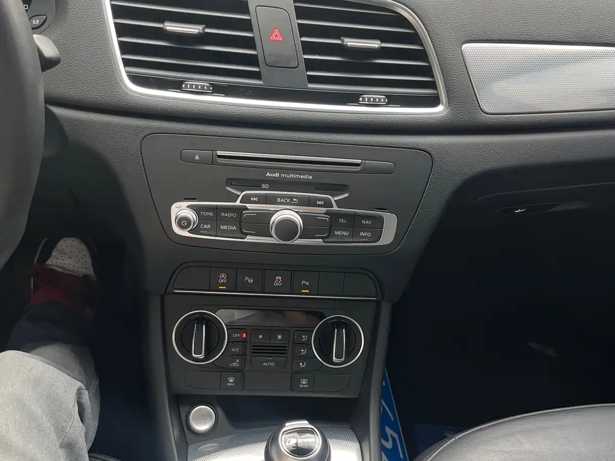 Audi Q3 2017 30 TFSI Style фото 12