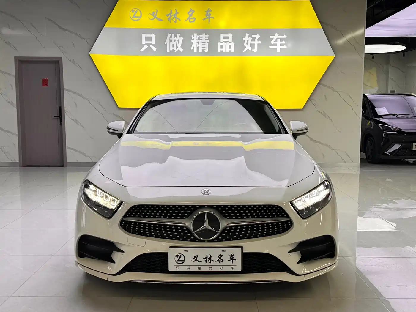 Mercedes-Benz CLS 2020 CLS 300 Dynamic фото 2