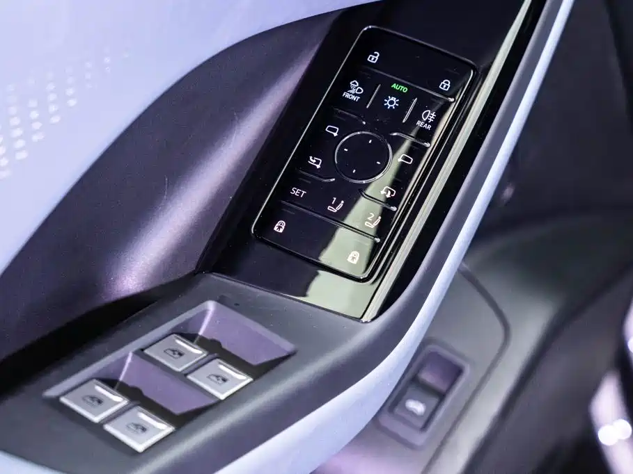 Audi Q6L e-tron 2025 2025 Model Pioneer Edition