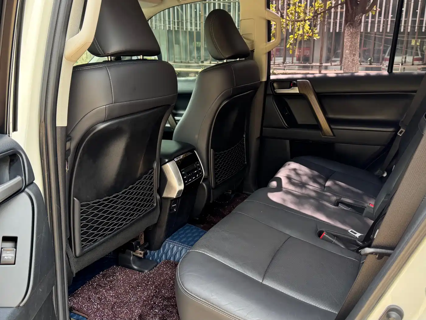 Toyota Prado 2019 3.5L Automatic TX-L Zunxiang Edition фото 8
