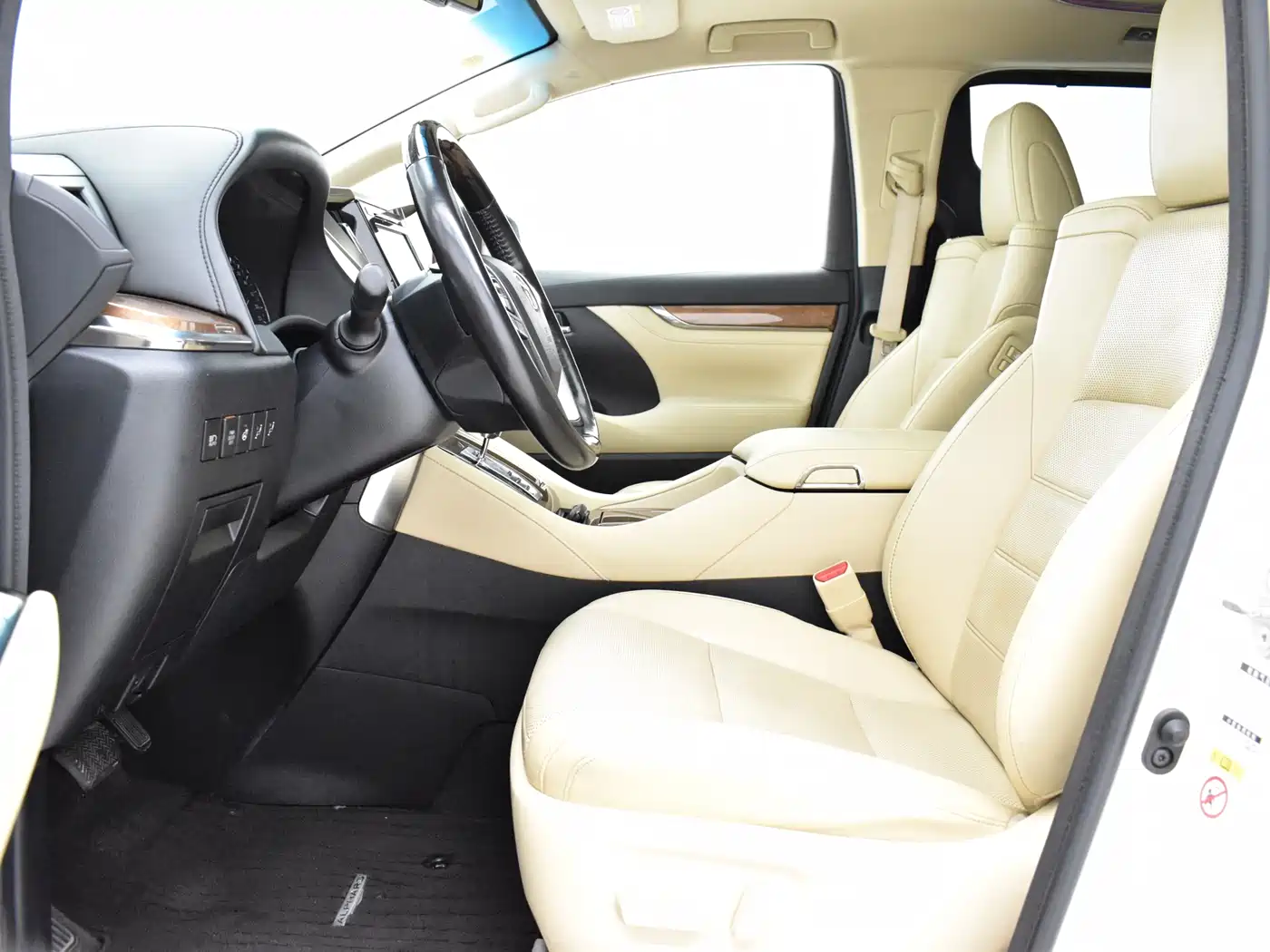 Toyota Alphard 2015 3.5L Premium Edition фото 6