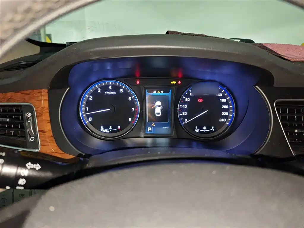 Hyundai Mistra 2014 1.8L Auto Premium DLX фото 4