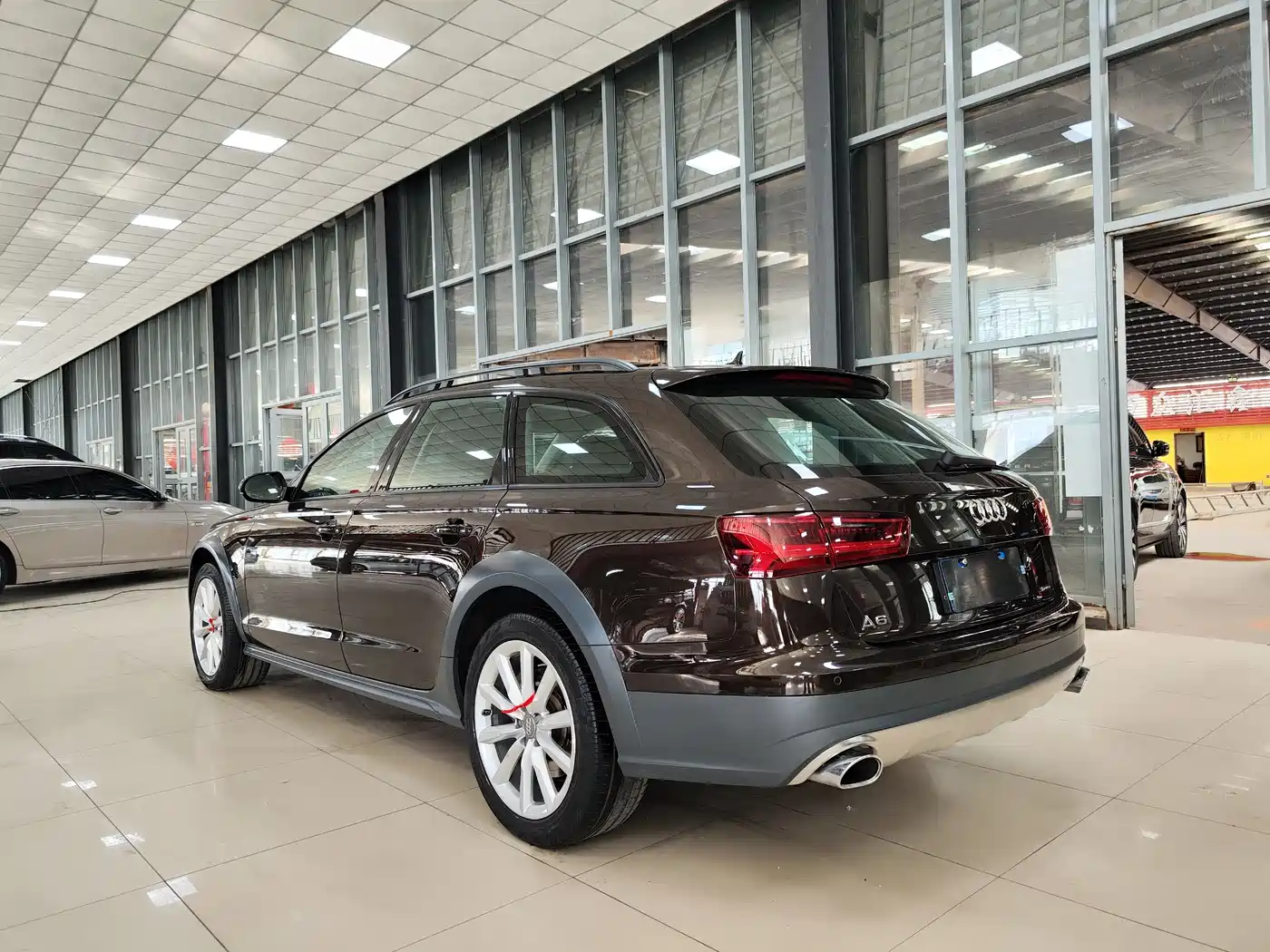Audi A6 (Import) 2015 3.0T allroad quattro фото 28