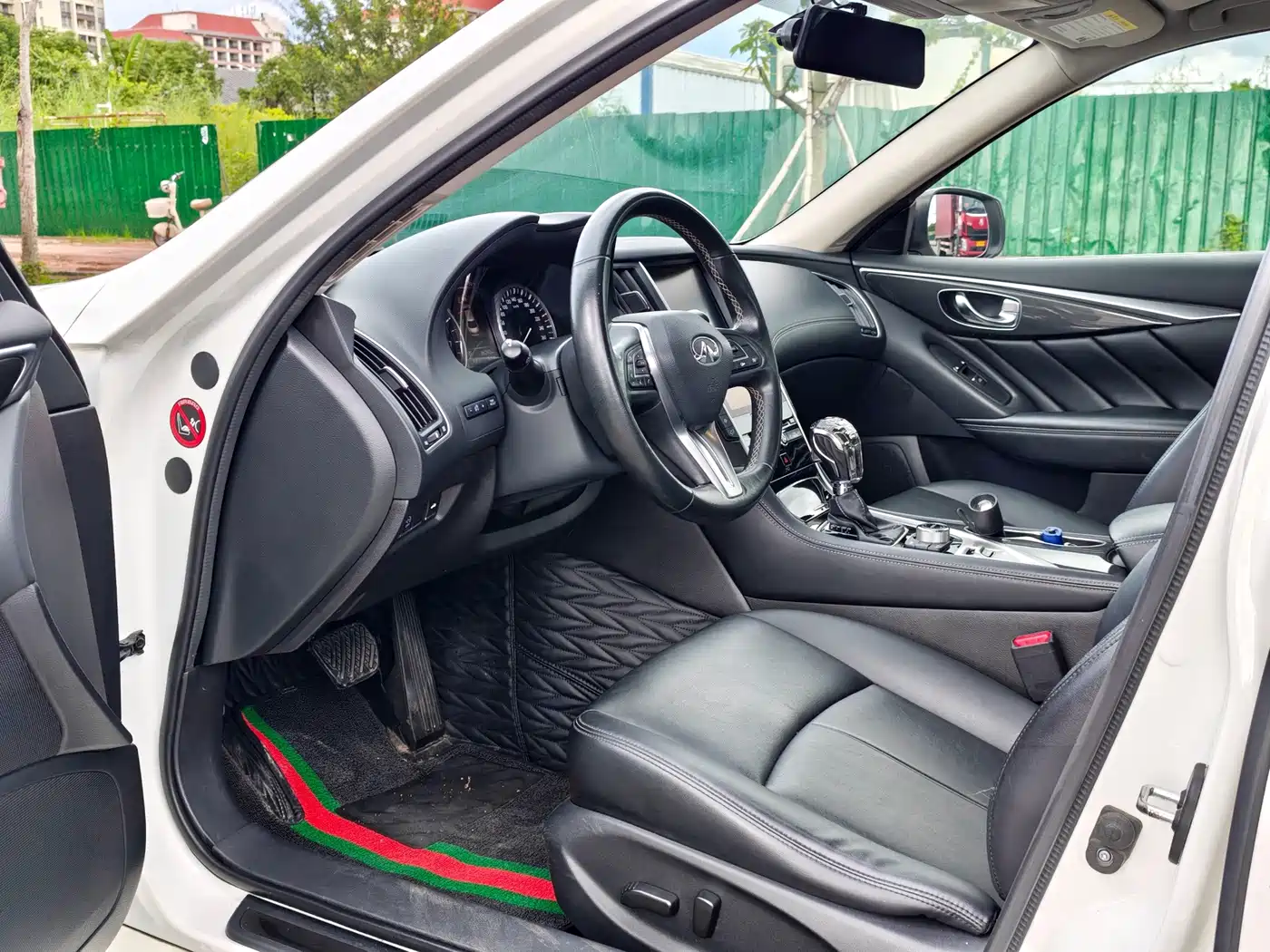 Infiniti Q50L 2019 2018 2.0T Comfort (China VI)