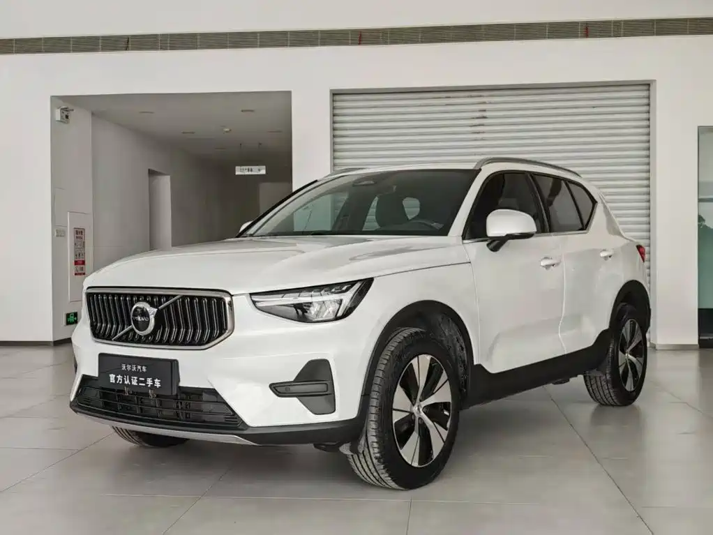 Volvo XC40 2024 2024 B3 Smart Elite Luxury Edition
