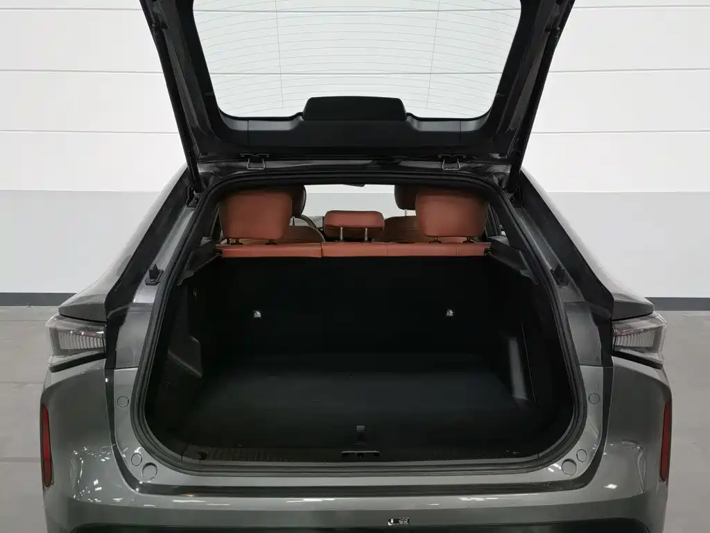 Geely Boyue REV 2026 2026 Extended Range Base Model