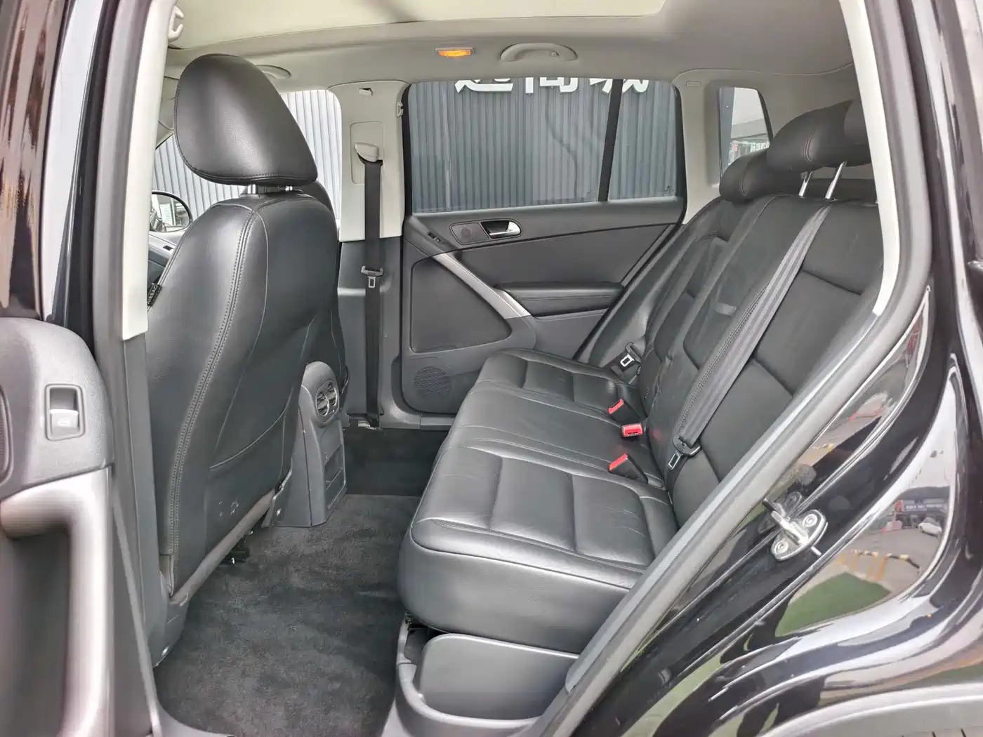 Volkswagen Tiguan 2012 1.8TSI Automatic 2WD Elite Edition фото 11