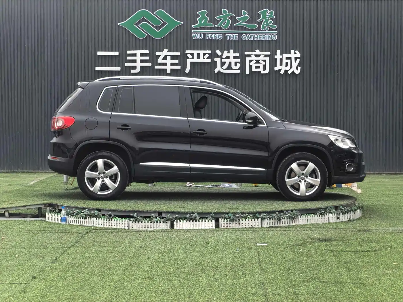 Volkswagen Tiguan 2012 1.8TSI Automatic 2WD Elite Edition фото 4