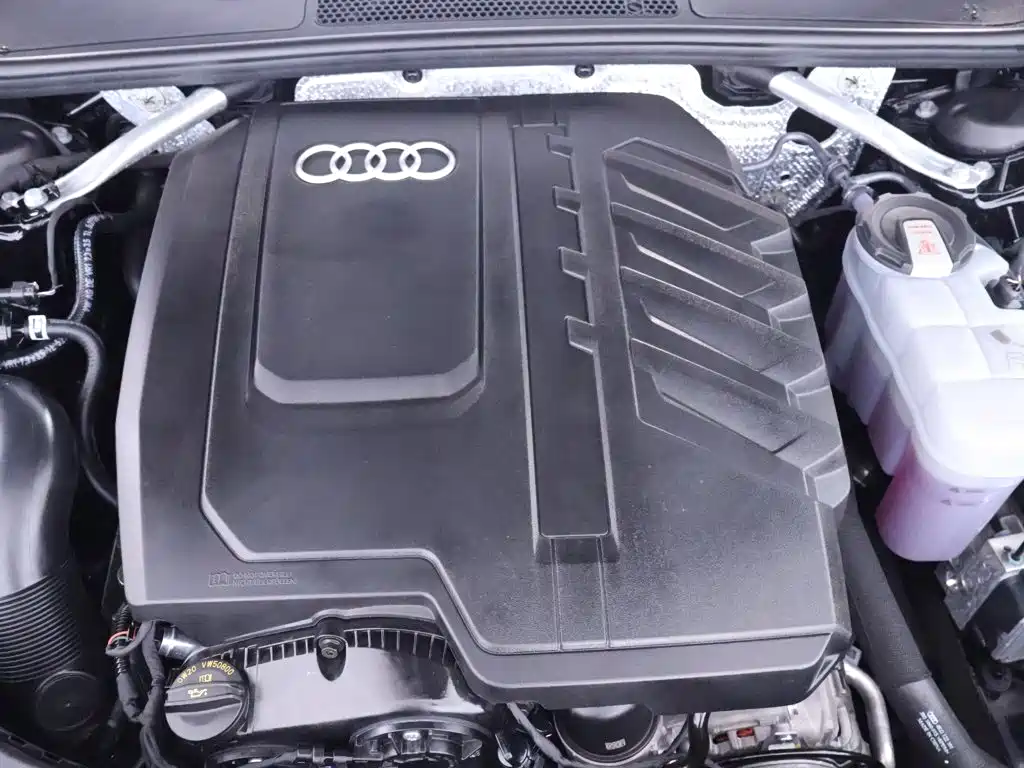 صورة 24 - Audi A7L