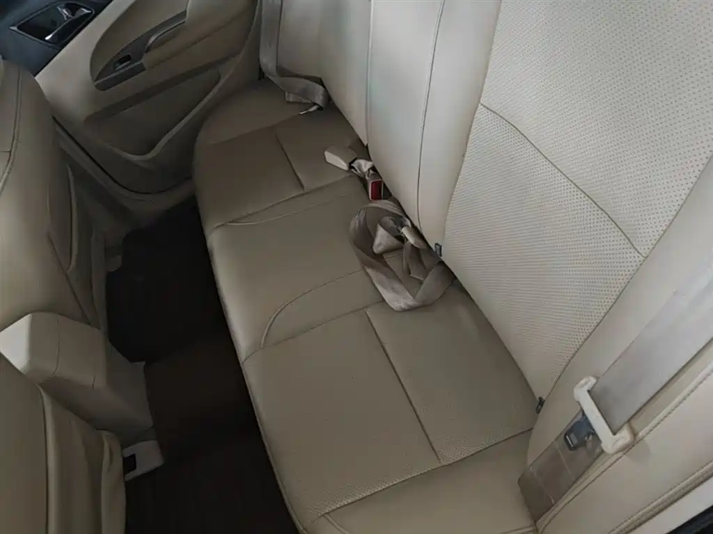 BYD F3 2015 Energy-saving Edition 1.5L Manual Comfort фото 17