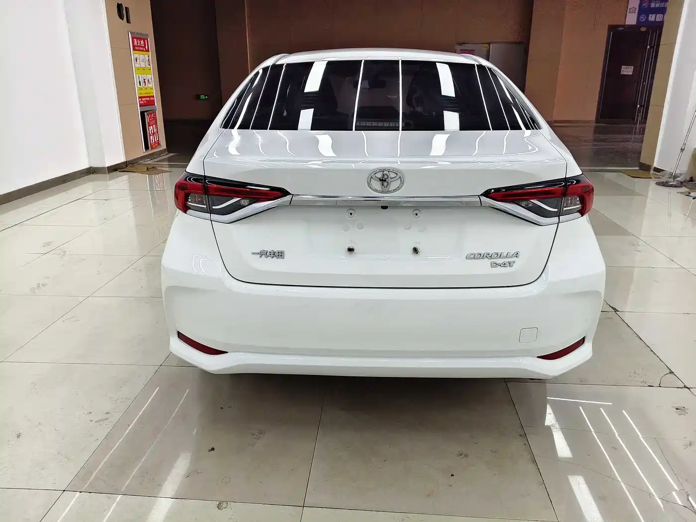 Toyota Corolla 2021 1.2T S-CVT Elite PLUS Edition фото 7