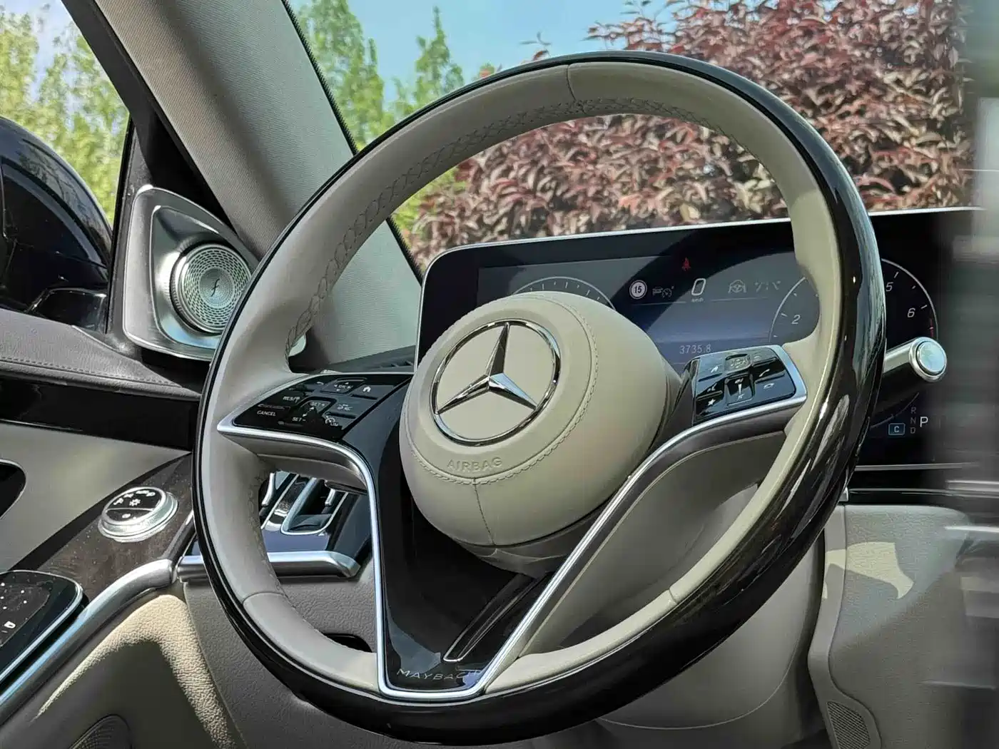 Mercedes-Benz Maybach S-Class 2022 S 480 4MATIC Intelligent Premium Special Edition фото 17