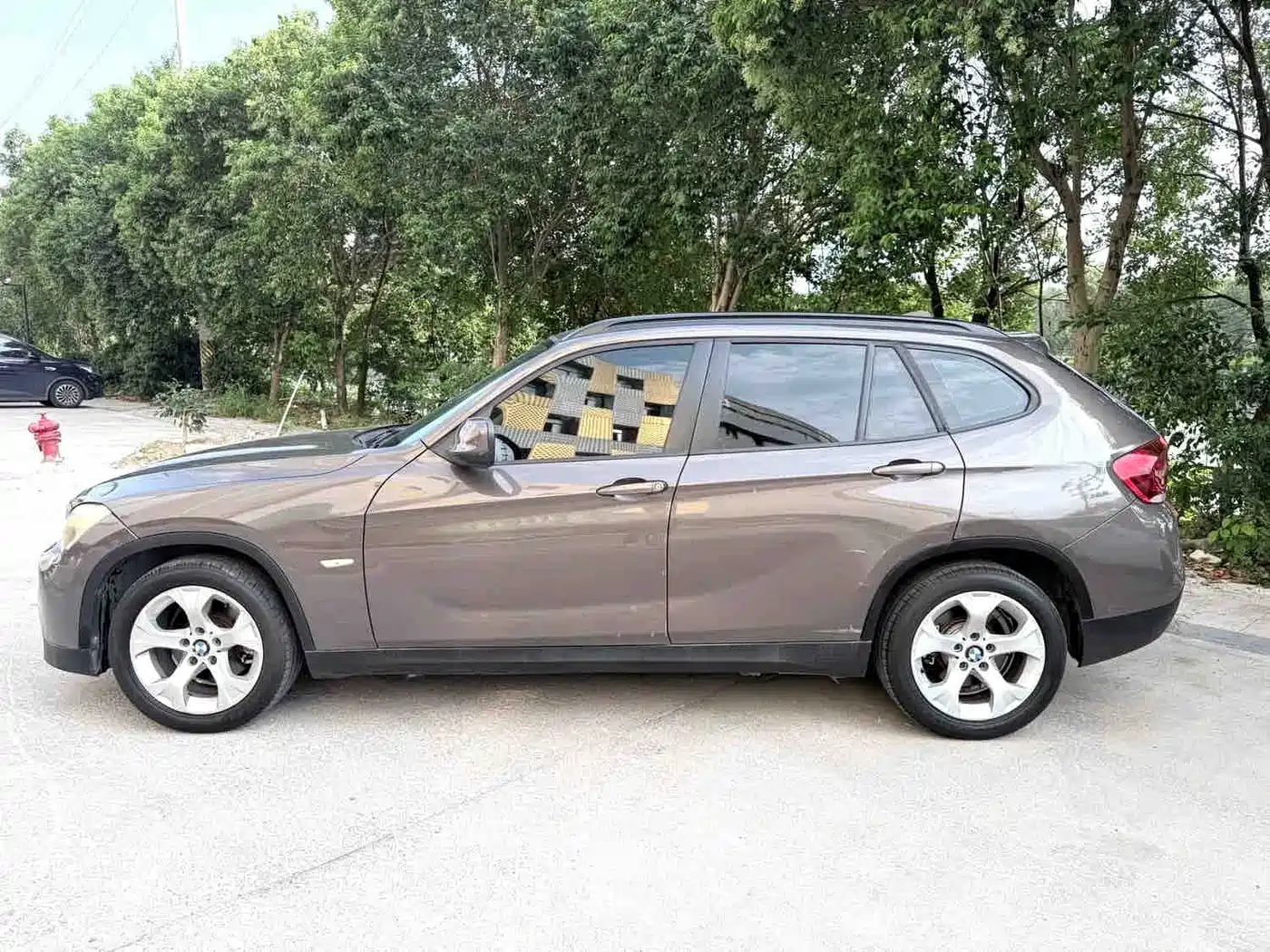 BMW X1 (Import) 2012 2013 Base Model