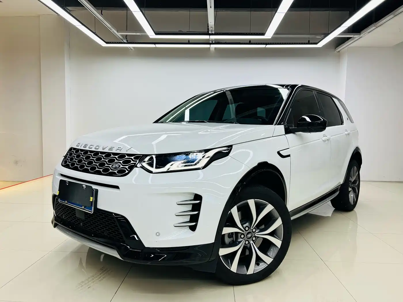 LAND ROVER DISCOVER SPORTS