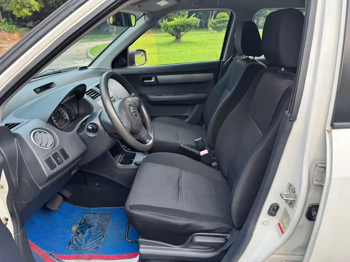 Suzuki Swift 2012 2011 1.5L Automatic Fashion