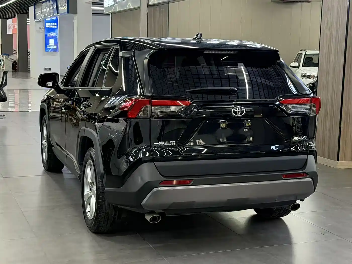 Toyota RAV4 Rongfang 2021 2.0L CVT 2WD Trend PLUS фото 4