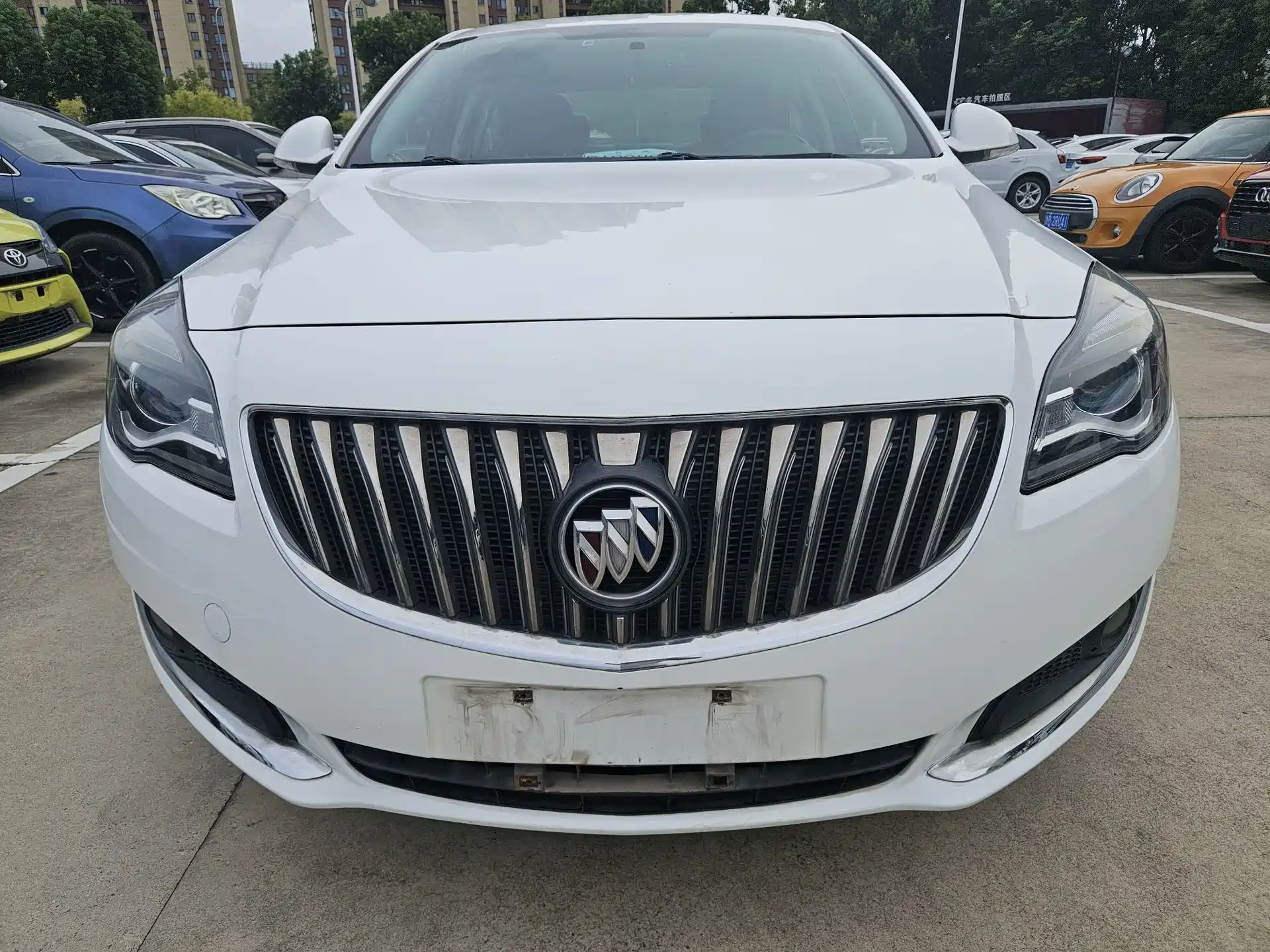 Фото 2 - Buick Regal