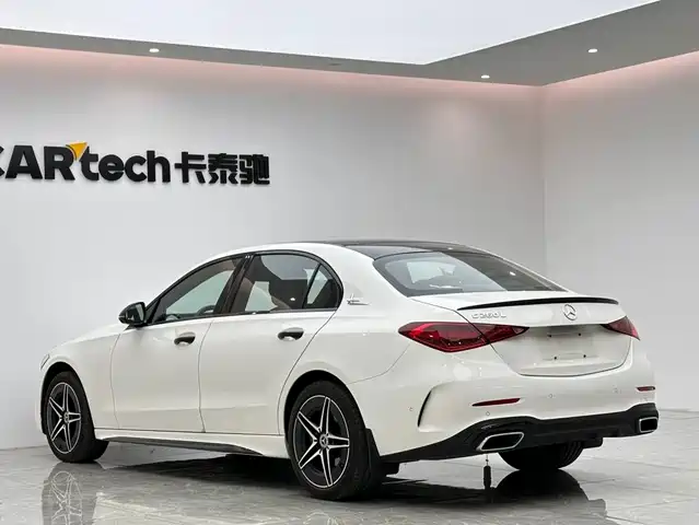 Mercedes-Benz C-Class 2023 Facelift C 260 L Night Sport Edition — фото 3