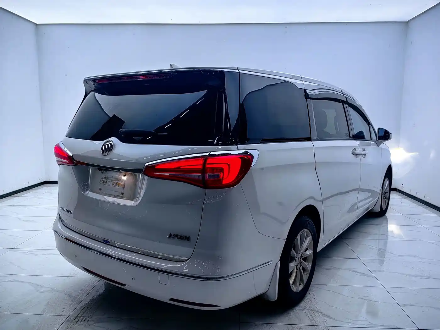 Buick GL8 2018 28T Comfort China VI фото 18