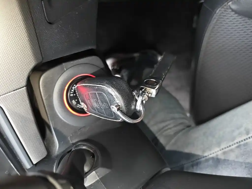 Фото 9 - Roewe 350