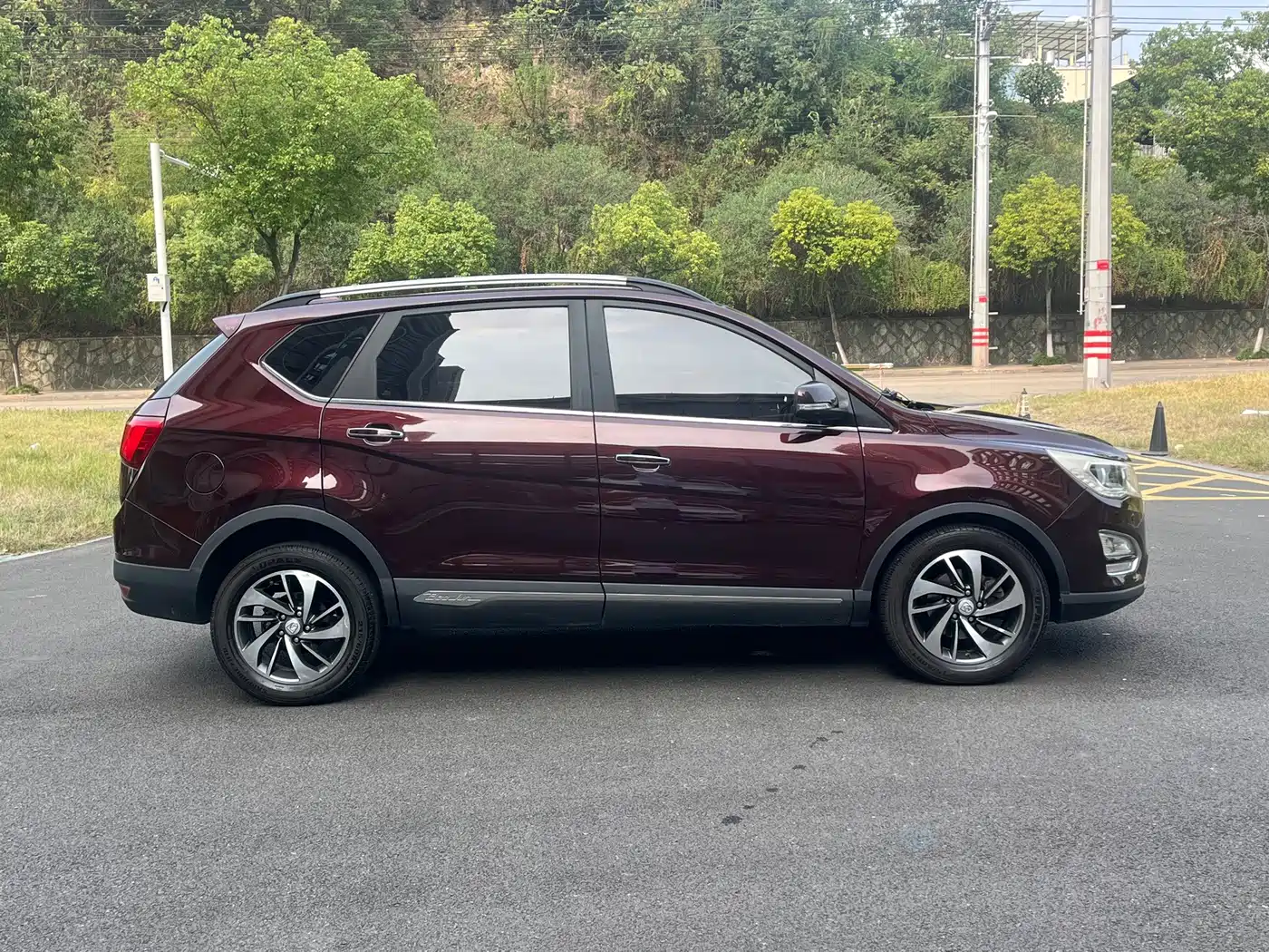 Baojun 560 2016 2016 1.5T Manual Luxury