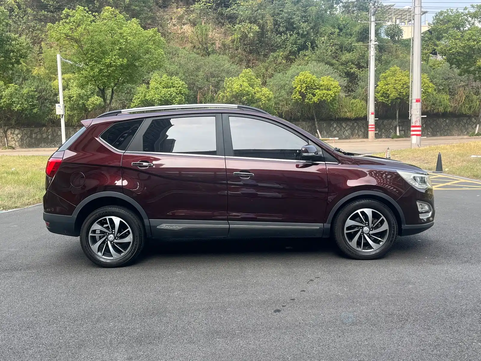 Фото 6 - Baojun 560