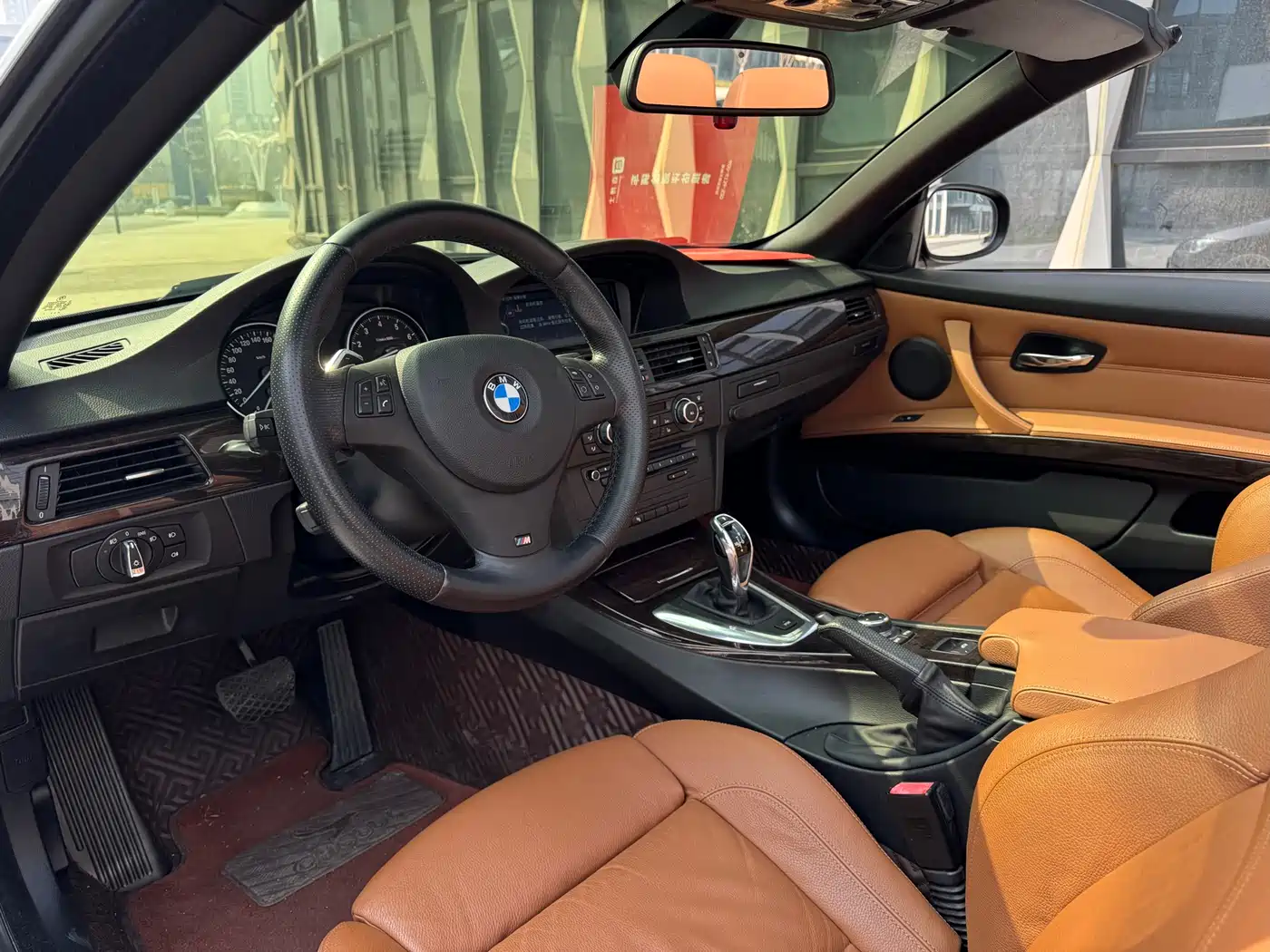 BMW 3 Series (Import) 2011 335i Convertible Coupe фото 14