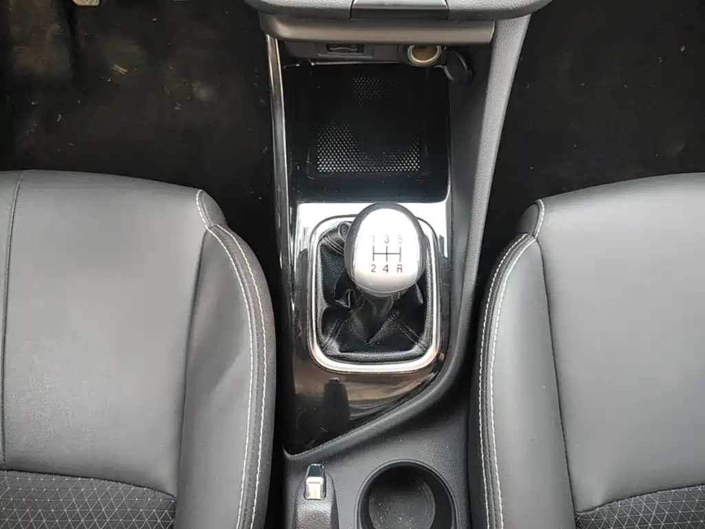 Changan Yuexiang 2018 2018 1.4L Manual Luxury China V
