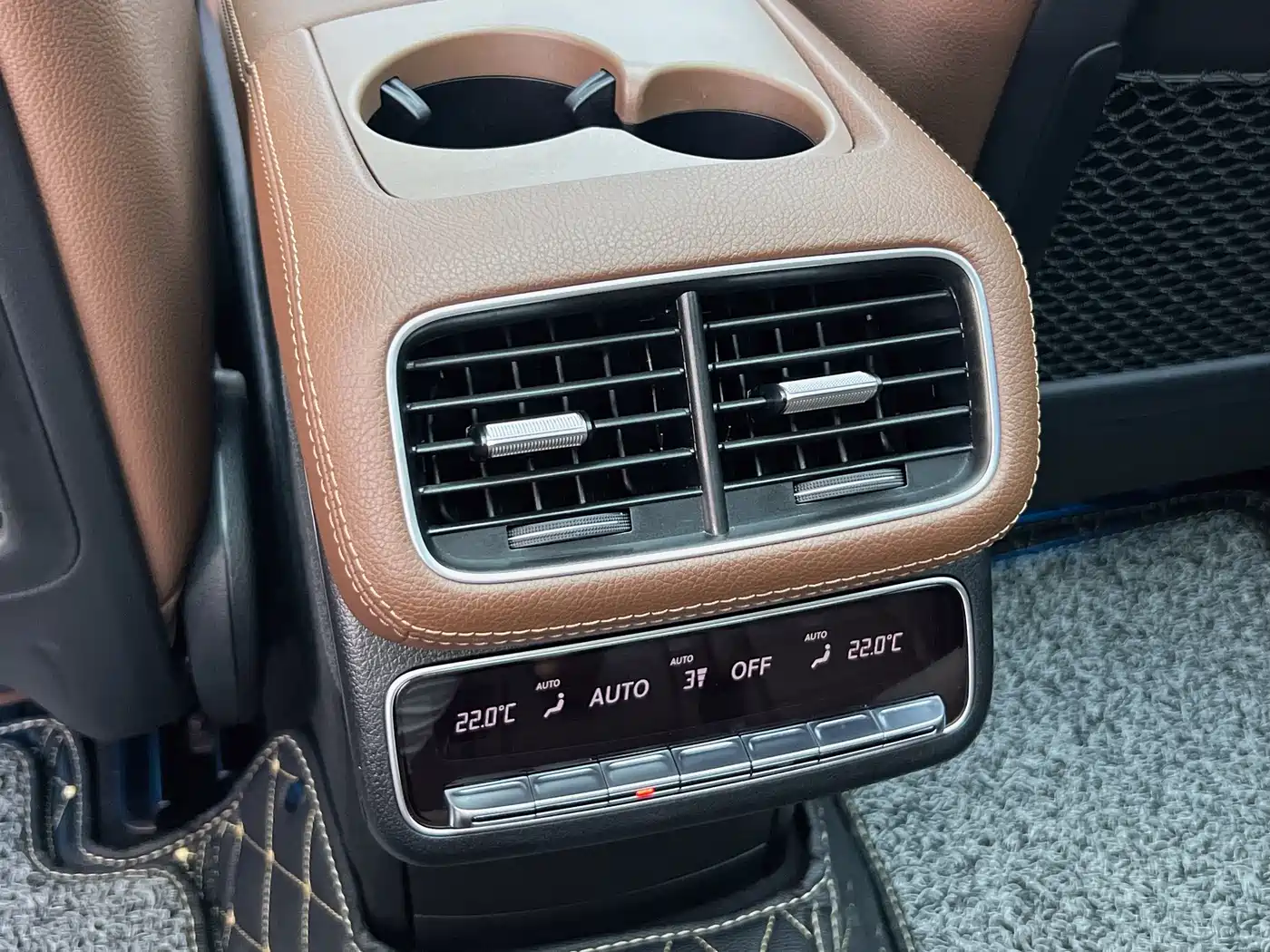 Mercedes-Benz GLE 2024 GLE 450 4MATIC Fashion фото 9
