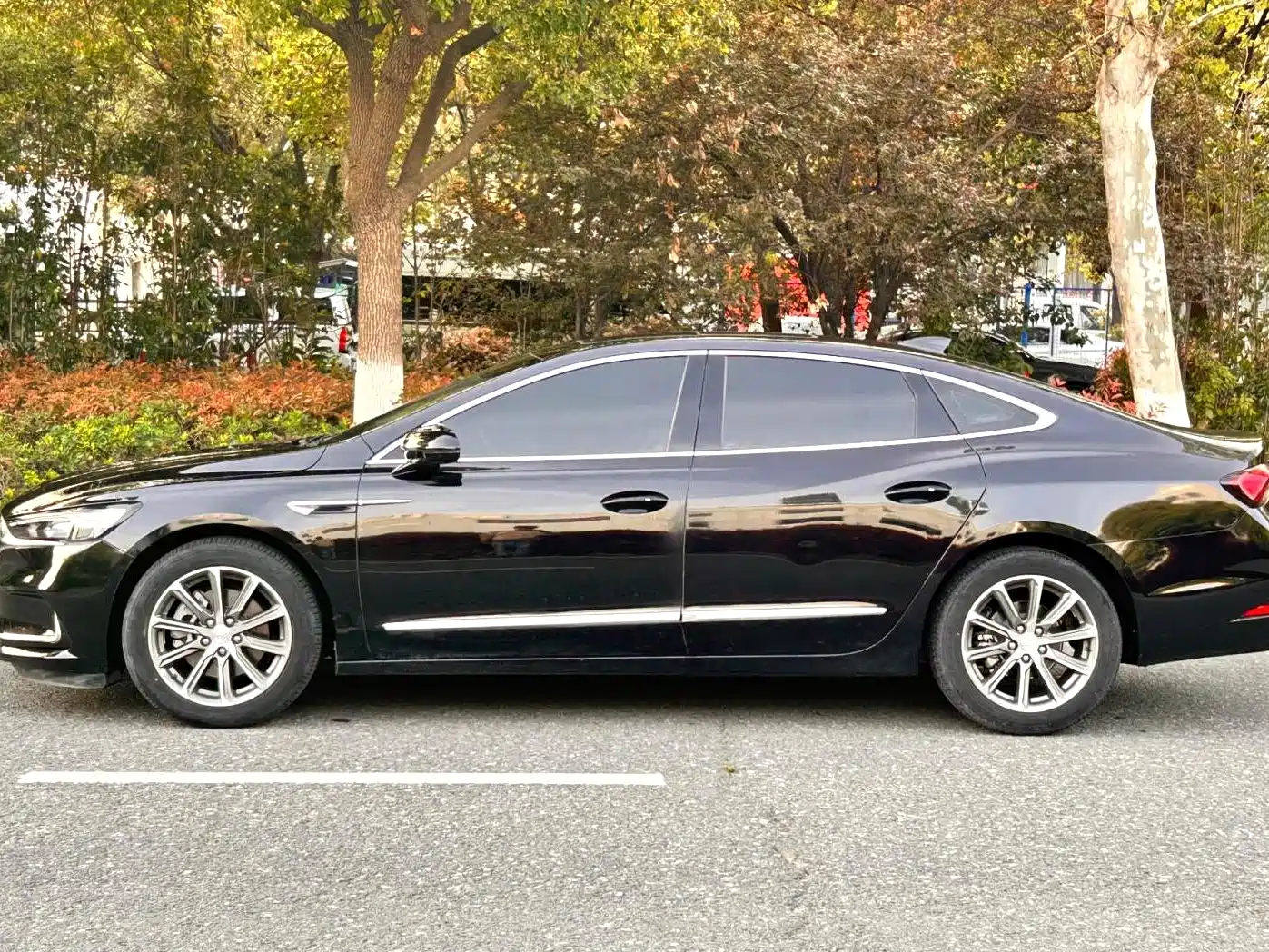 Buick LaCrosse 2021 652T Luxury Edition фото 4
